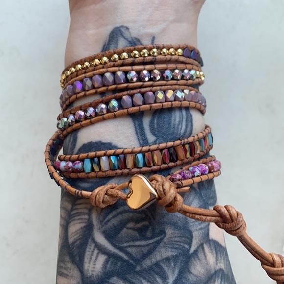 Leather beaded wrap bracelet with heart shaped crystal - Picture 2 of 3